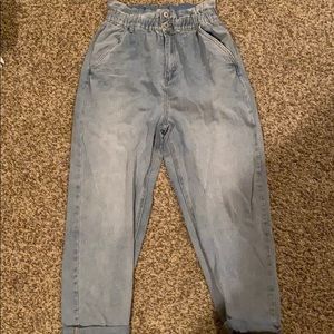 high waisted denim jeans